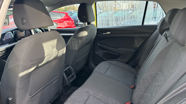 Volkswagen Golf 1.5 TSI 150 Life 5dr Petrol Hatchback